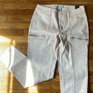 White House black market light pink skinny jeans